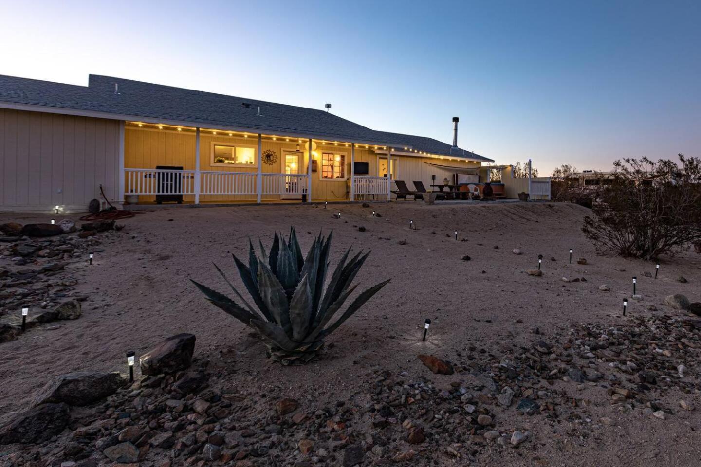 The Ranger Station - Fun Filled Outdoor Oasis! Villa Joshua Tree Exterior photo